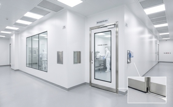 Interior look of a mobile container laboratory highlighting a rigid cleanroom partition system layout engineered to optimize hardwall vs softwall cleanrooms air balancing metrics